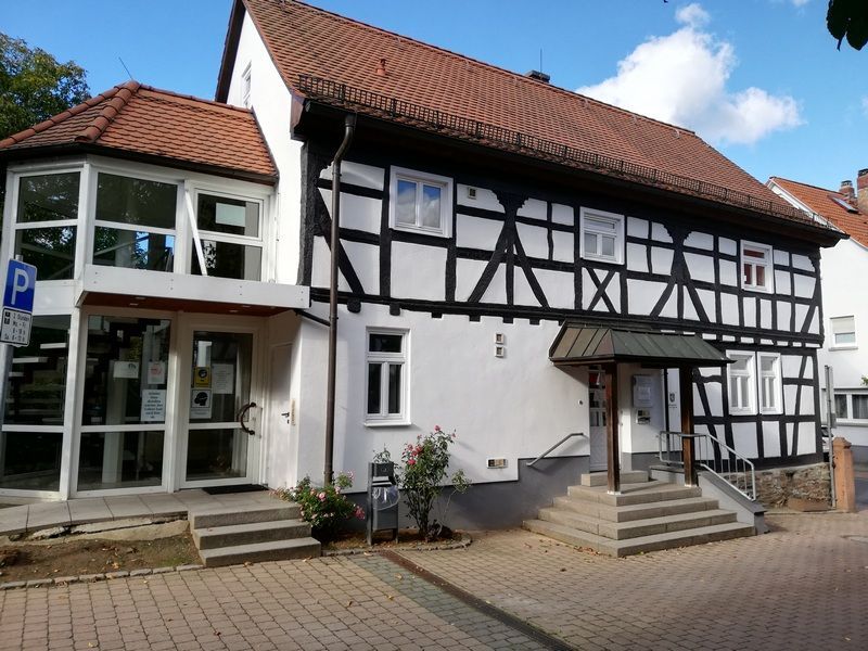 Gebäude St&auml;dtische Verwaltungsstelle Niederh&ouml;chstadt